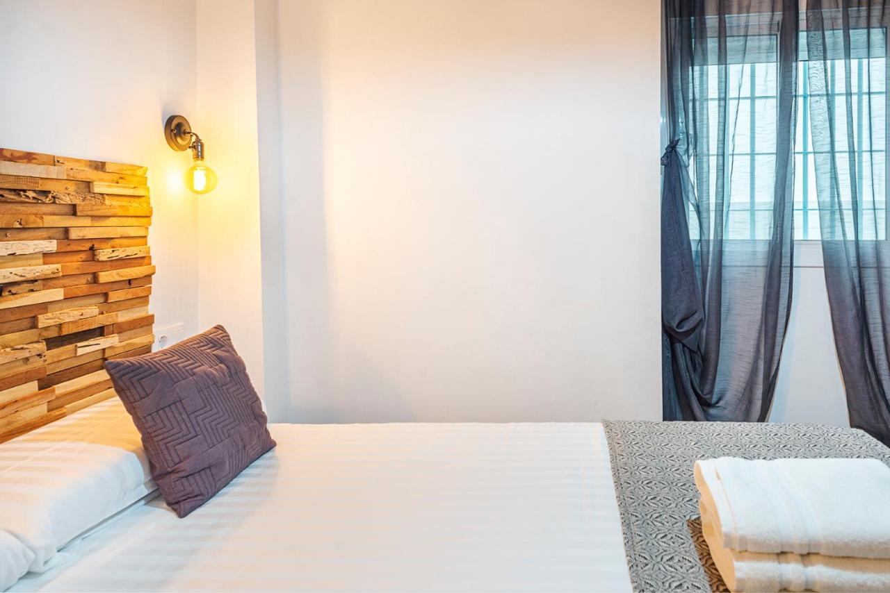 Alohamundi Molino Apartment Севиля Екстериор снимка